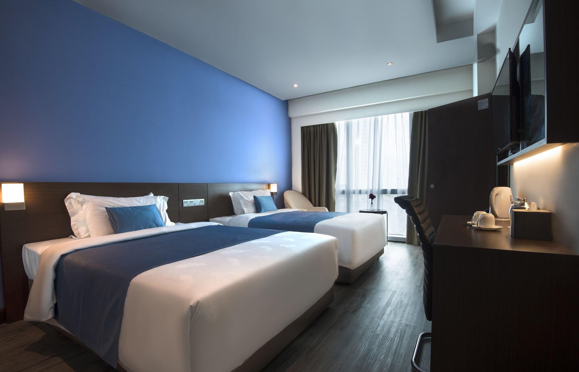 Astana Wing - Riverside Majestic Hotel Kuching Ngoại thất bức ảnh