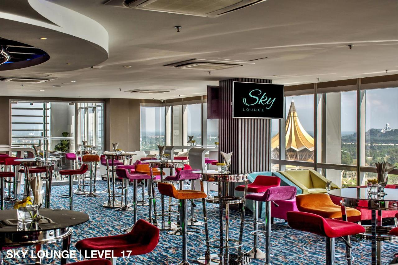 Astana Wing - Riverside Majestic Hotel Kuching Ngoại thất bức ảnh
